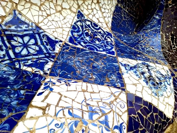 Travelling with kids | Barcelona Park Guell Housekeeper House at craftymessymom.com