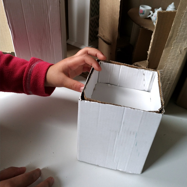 Barbie cardboard box house | sink by craftymessymom.com