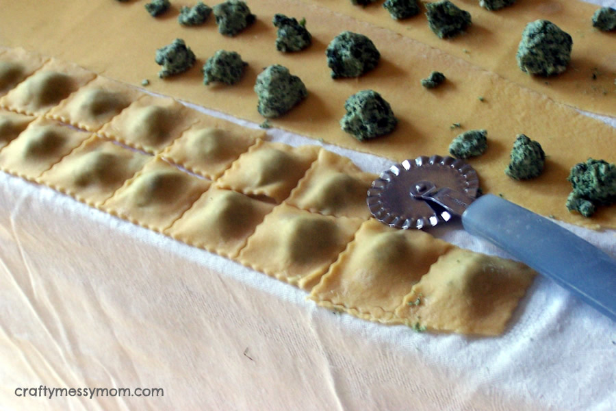 Ravioli recipe - step 8 at craftymessymom.com