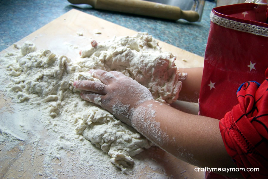 Tigelle recipe - step 2 | craftymessymom.com