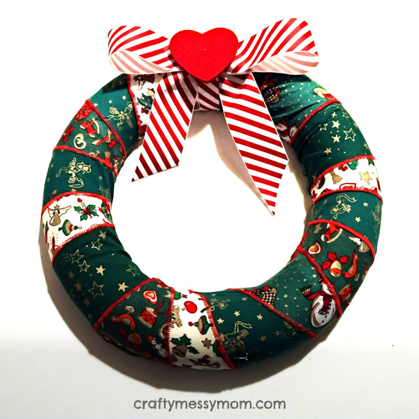 Christmas wreath with scraps at craftymessymom.com