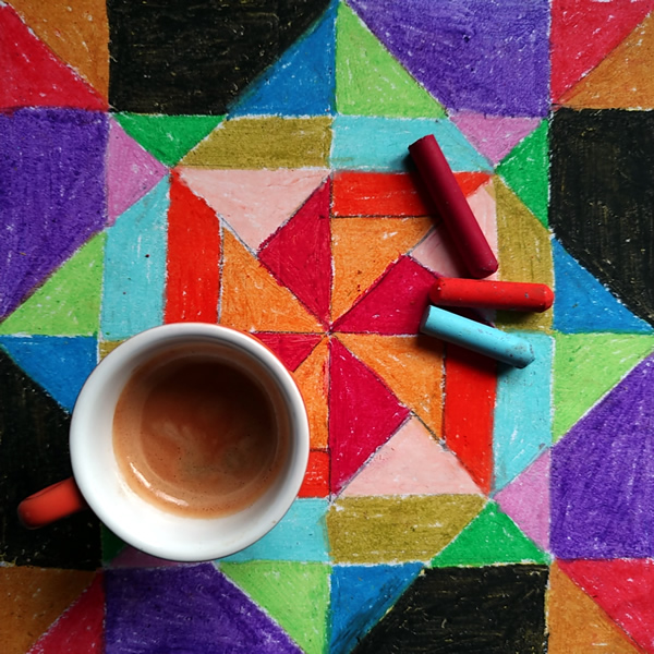 Coronaquilt drawing at craftymessymom.com by @marzia_fa