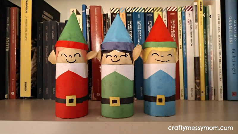 Toilet rolls elves at craftymessymom.com