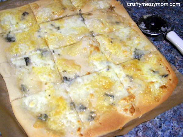 Homemade pizza - quattro formaggi at craftymessymom.com